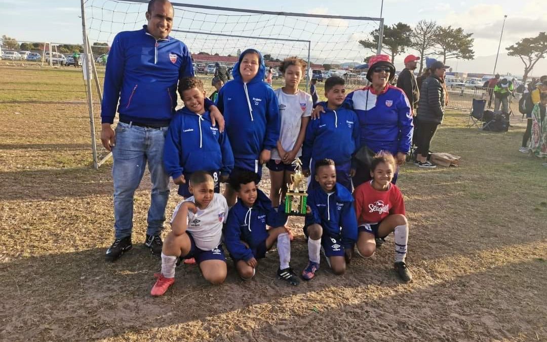 Under 8 boys winning the Rygate Tournament